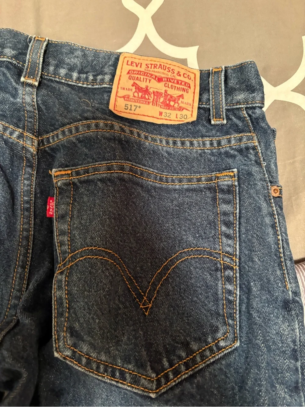 Levi's Indigo Bootcut Men's Jeans with Orange Stitching